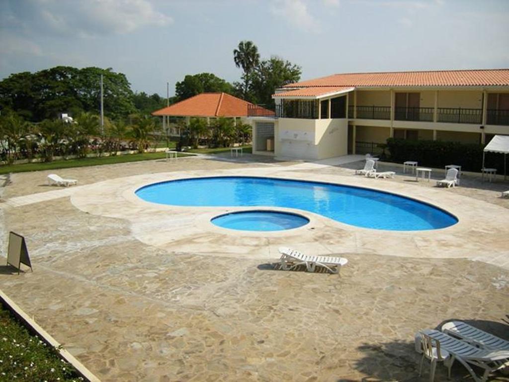 Hotel Las Caobas San Francisco de Macoris Exterior photo